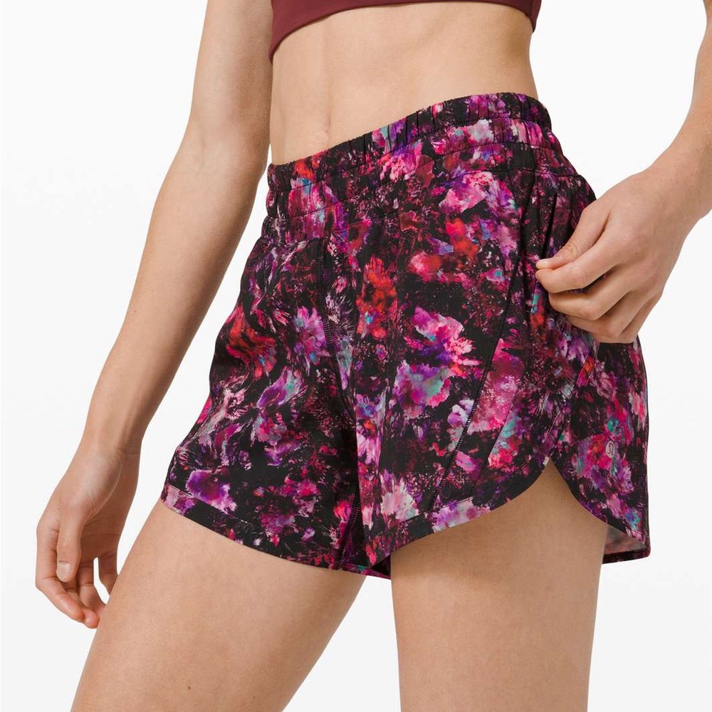 Lululemon Track that Short in Floral Multi